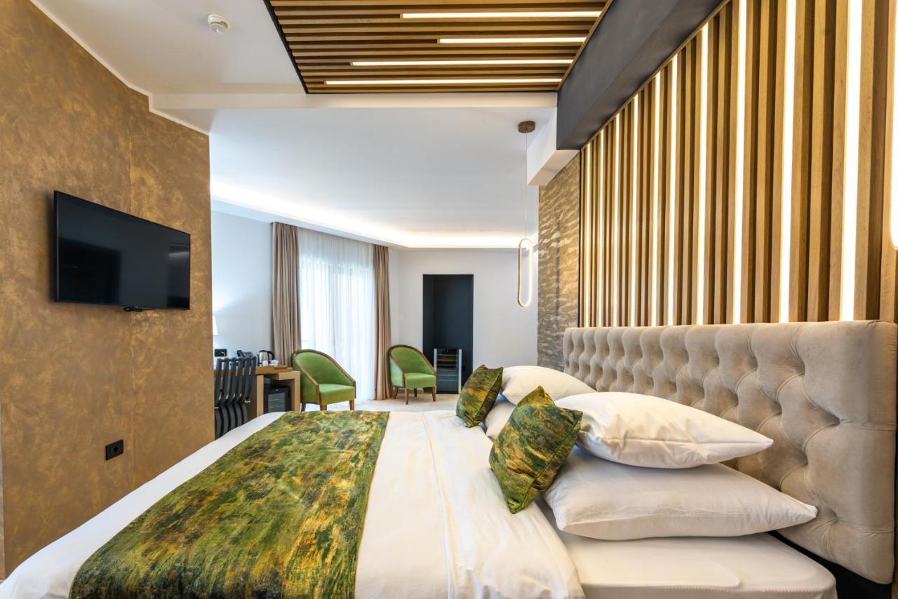 Hotel Ivascu مويزي المظهر الخارجي الصورة